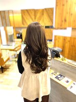 ビスフレア 平針店(biss flare)&nbsp;重めレイヤーカット＋ブラウンカラー＋トリートメント