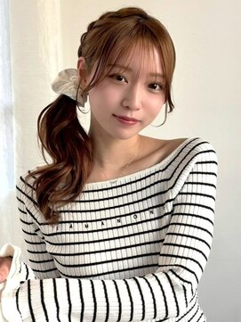 アンニュ(annuy) ヘアセット ヘアアレンジ シースルーバング 顔周りカット 20代