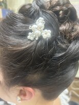 ジュン 小岩 ドレスでも似合う着物アップ