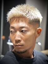 メッツ 原宿(METS)&nbsp;MEN'S/ハイトーン×アップバングショート×フェード