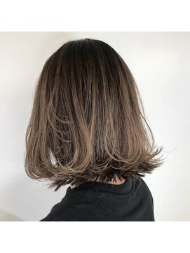 アッド バイ ケーツー(add by K-two) ミディアム×グラデーションカラー/心斎橋&難波&堀江&新町