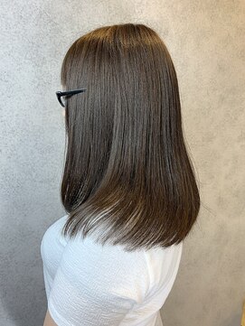 ヘアサロンM 新宿 外ハネボブ/アッシュブラウン/ネオウルフ/デザインカラー