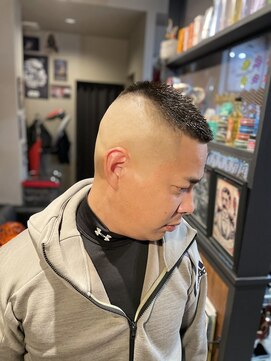 バーバー スタジオ ラフテル(Barber Studio RAFTEL) ボウズスタイル