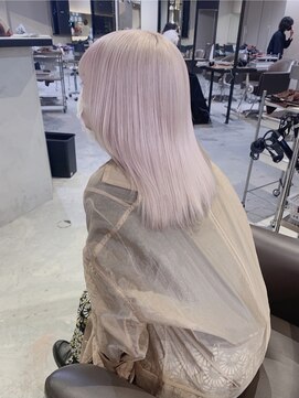 リンドトウキョウ ウメダ(LINDO TOKYO) R8_ホワイトペールピンク/プラチナカラー/Wカラー/艶カラー