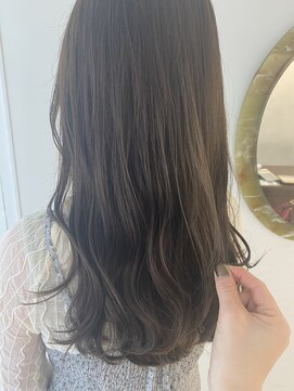 インビテーション(invitation) パールグレージュ＊