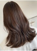 くびれヘアロング