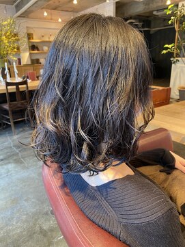 テラス 銀座(terrace) 大人ミディアムパーマ