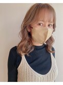 顔周りレイヤーセミロング