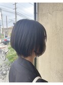 ショートボブ