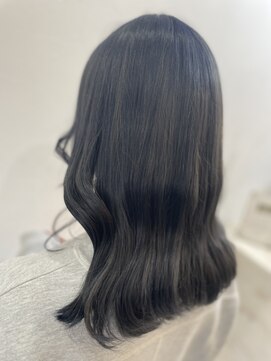 ラビス クローバー(Lovis clover) 《RIN》ネイビーグレー