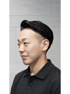 セカンドパーク(SECOND PARK) サイドパートツーブロックスタイル