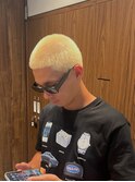 金髪坊主
