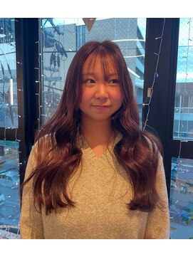 シダ(sida SAIIN) 20代30代ロングヘア暖色カラー
