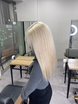 スワイ(SWAY)&nbsp;ホワイト/ケアブリーチ/ダブルカラー/縮毛矯正/岡山