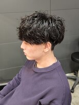 ニアウ 伊勢崎連取店(Niau)&nbsp;MEN’S HAIR/サーフカール/刈り上げセンターパート/伊勢崎