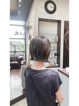 アールトゥーヘアー(art To Hair) 白髪ぼかしハイライト外ハネボブ