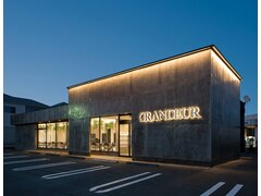 GRANDEUR 浜松小豆餅店 【グランデュール】