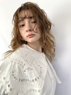 ステイシー(stay she) 小顔効果◎顔まわりレイヤー