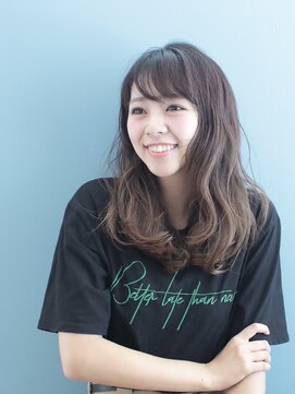 ハイビラ 武蔵小山(Hivira) ゆる巻きセミロングヘア【Hivira武蔵小山】