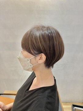 ポート 蕨(PORT) 【篠原】耳かけマッシュショート×白髪ぼかしハイライ