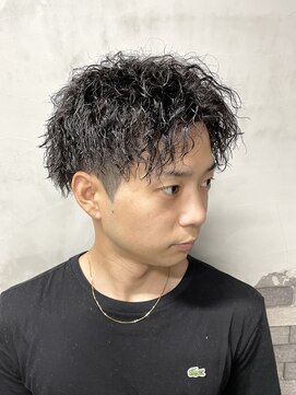 ワム(wom) ツーブロック　ツイストスパイラル