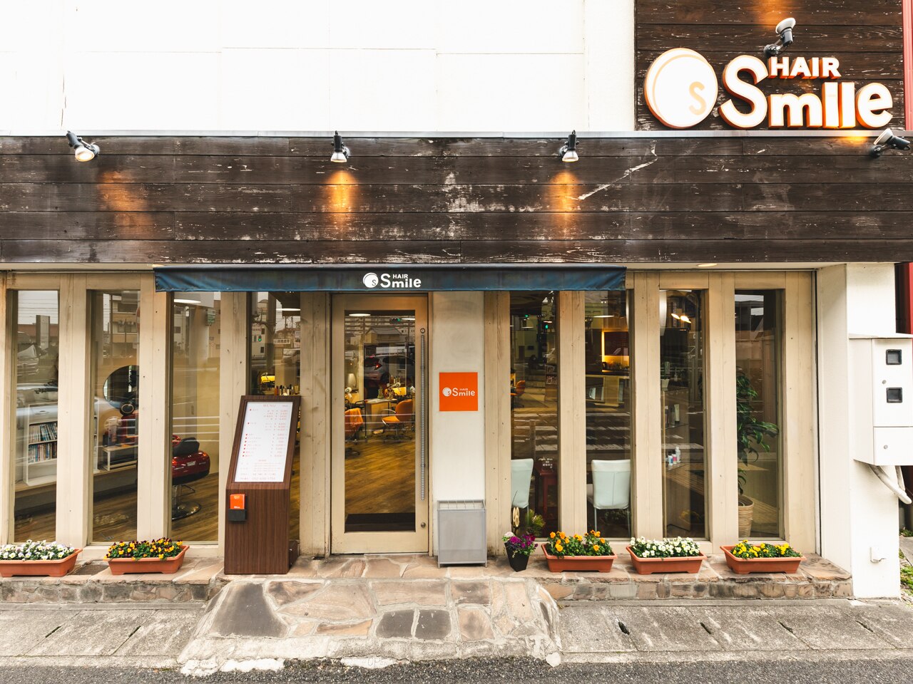 【中古】 スマイル・カット/角川書店/岩田麻里 中古】 スマイル・カット/角川書店/岩田麻里 スマイル・カット