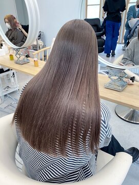 プネル(punel) 艶ベージュ