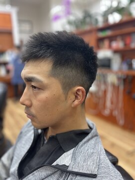 カミングよしむら(髪ingよしむら) 3ミリ刈り上げ