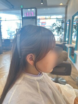 フィッティ 横須賀中央店(fiti) 結んでも下ろしても可愛い顔まわり