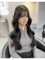 ベル(BEL)&nbsp;【韓国風】20代、30代◎スーパーロングレイヤー前髪あり
