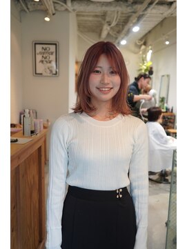 メグリ(meguri) ピンクベージュ レイヤー