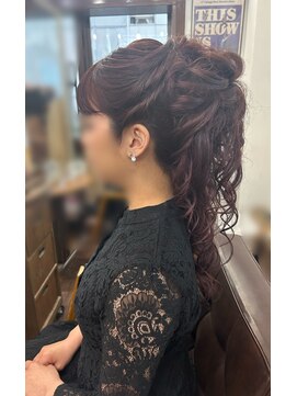 ポニーテールアレンジ