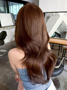 アイティーバイアルバム 藤沢店(IT by ALBUM) 顔周りレイヤーおくれ毛ロング韓国ヘア_ba561452