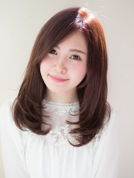 アルガンオイルをたっぷり使用したトリートメントで乾燥ケアと艶となめらかな手触りを両立◎