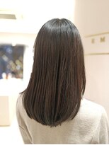 アンベリールフルー(EMBELLIR fleur)&nbsp;ナチュラルヘナのロングレイヤーカットスタイル