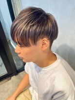 アコ(Aco)&nbsp;メンズハイライト/上品ハイライト/マッシュショート