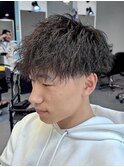 《BLEACHi石垣》 ツイストスパイラルパーマスタイル
