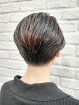 マックスビューティーギンザ(MAXBEAUTY GINZA) 大人のショートボブ×耳かけスタイル