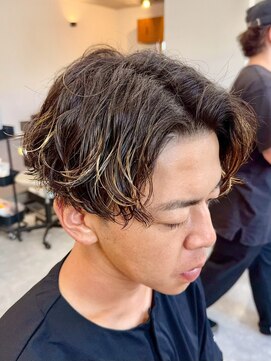 フゥ 宇都宮戸祭(FeU) 宇都宮メンズカットメンズパーマ波巻きスパイラルパーマツイスパ