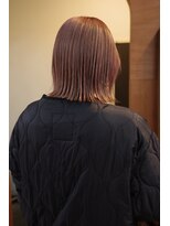 チャプター 問屋町(chapter)&nbsp;髪質改善切りっぱなしボブ外はねボブヘイリーボブピンクベージュ