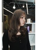 レイヤーカット、ブリーチカラー、エンドカラー、グレイベージュ