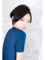 ティファ 自由が丘店(Tiffa)&nbsp;大人かわいいひし形シルエットブルージュ前下がりモードボブ☆