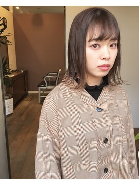 ザ ラボ アングゥ(The Labo ungu) 外ハネボブ×透けバング