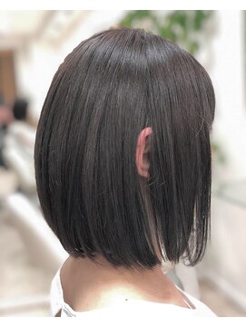 シータ ふじみ野(THETA) 透明感ハイライトボブ