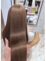 ロンド ストラーダ 心斎橋(Lond strada) シルキーベージュ×グレージュカラー【髪質改善/縮毛矯正】