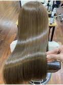 旬髪色艶ボルドープレミアムカラー前髪カール