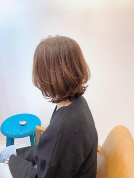 アンフィ 新杉田(Anphi) レイヤーボブ