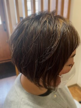 髪切屋さん テテ(Tete) アシメショートボブ