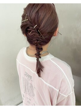 パーク なんば本店(PARK.) ねじねじポニー