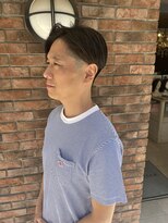 トータルビューティ ジェム バイ ヘアタイム(TOTAL BEAUTY gem by HAIR TIME) センターパート メンズカット